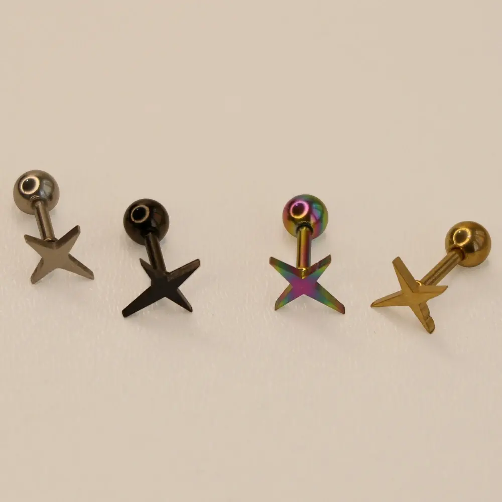 Sarı gümüş siyah ve gökkuşağı renkli Kuzey Yıldızı kıkırdak helix piercing modelleri