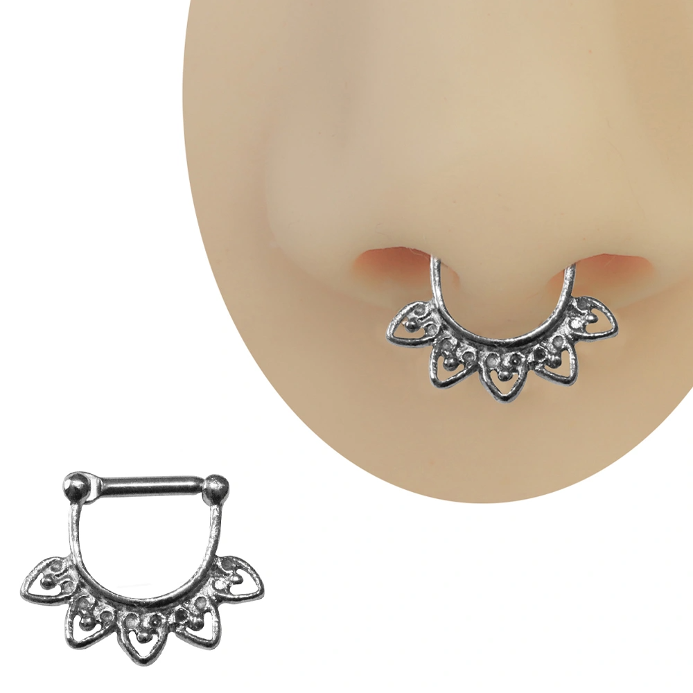 gumus-renk-lotus-yapragini-andiran-islemeli-metal-motifli-cerrahi-celik-barli-septum-piercing