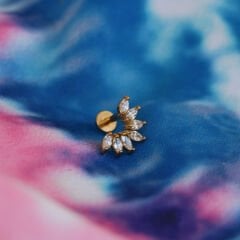 Yedi Markiz Zirkon 6x1.2mm Gold Çelik Labret Piercing, Tragus-Helix-Kıkırdak