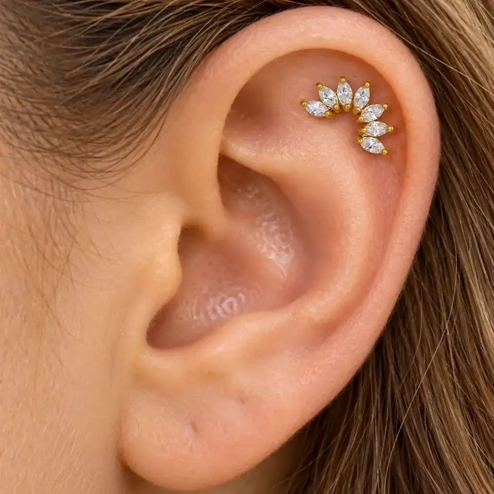 gold-yedi-markiz-helix-piercing