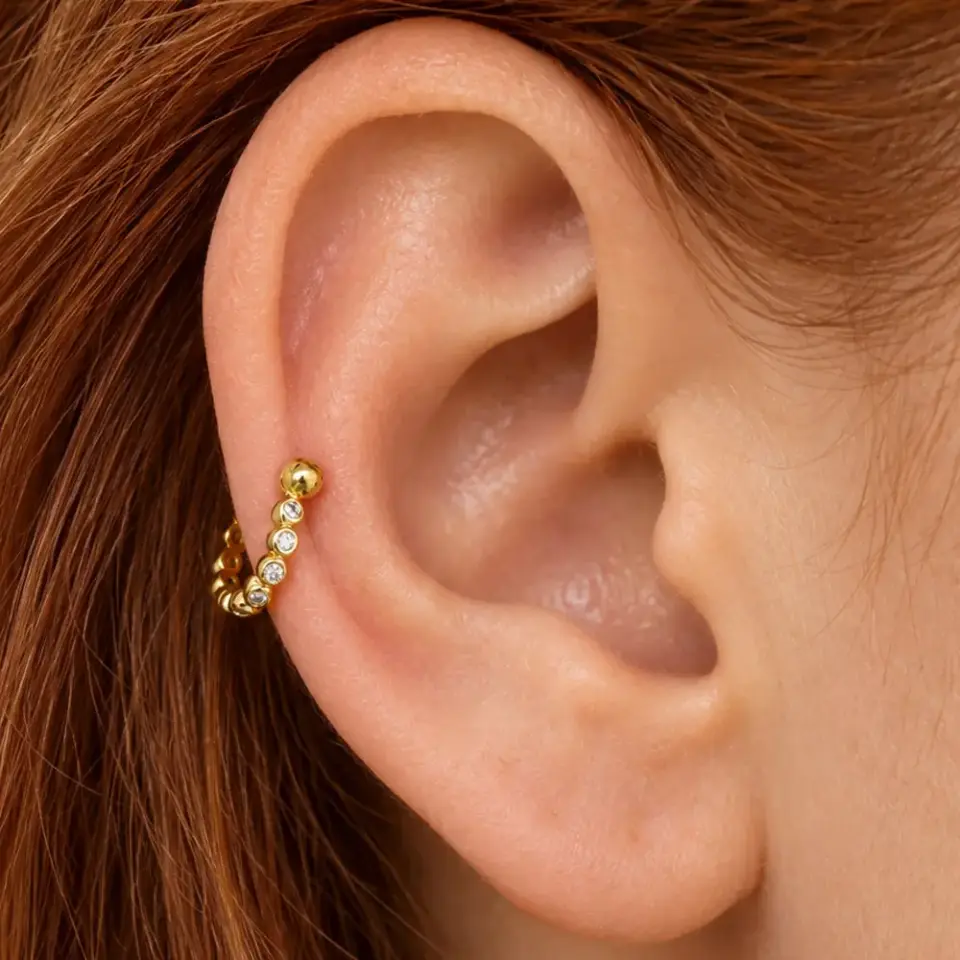 altin-rengi-top-tas-helix-piercing