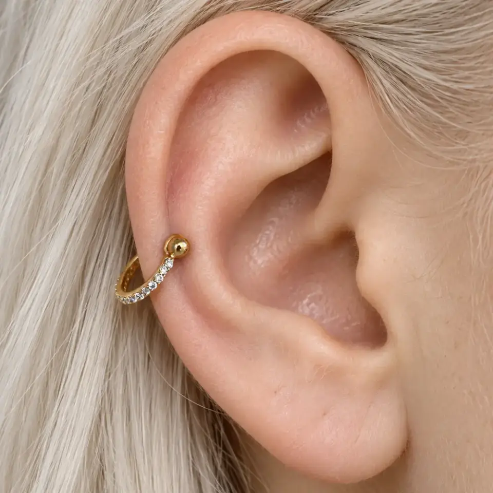 gold-rengi-helix-piercing