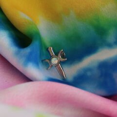 Opal Taşlı Kılıç Ay 7x1.2mm Çelik Labret Piercing, Tragus-Helix-Kıkırdak