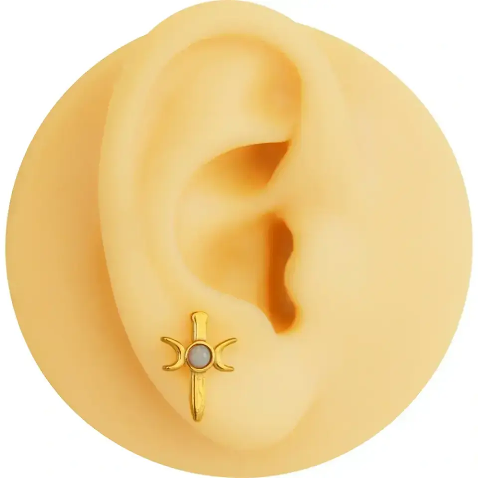 Kılıç ay figürlü opal taşlı altın renk 316L cerrahi çelik tragus piercing flatback