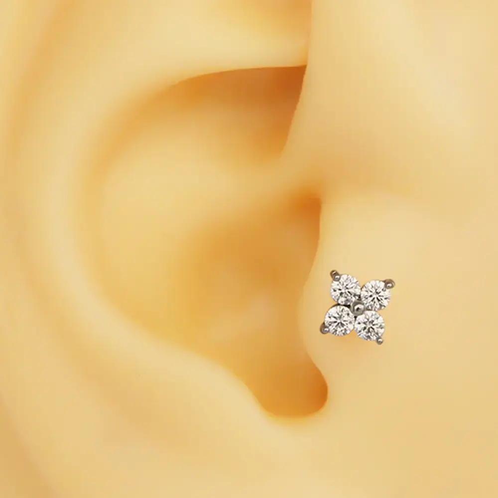 gumus-renk-zirkon-tasli-isik-cicegi-tragus-helix-kikirdak-piercing