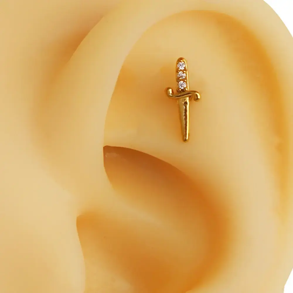 gold-zirkon-tasli-kilic-tragus-helix-kikirdak-piercing-modeli