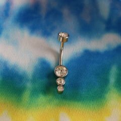 Üç Taşlı Sarkıt Çelik Göbek Piercing / Renk Seçenekli
