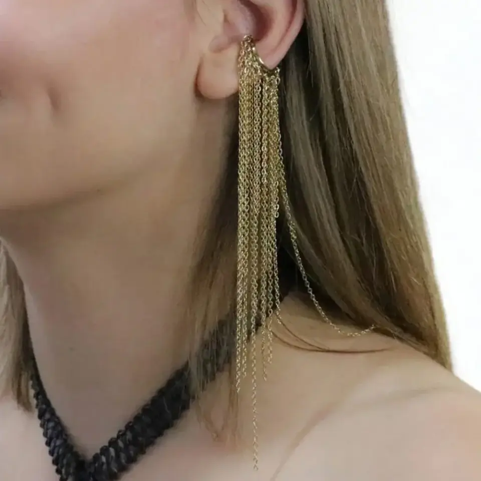 Hassas kulaklar için uygun antialerjik altın rengi deliksiz ear cuff küpe