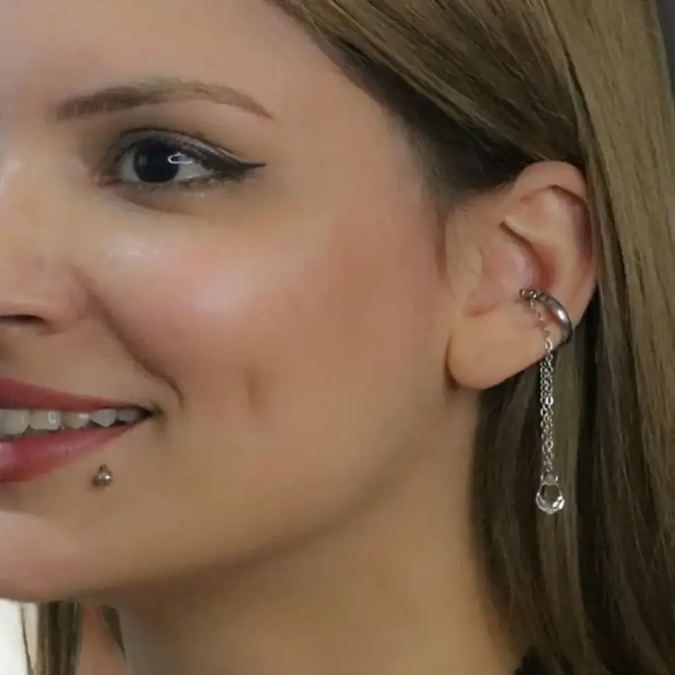 316L cerrahi çelik gümüş renkli deliksiz ear cuff küpe kıkırdak kullanımı