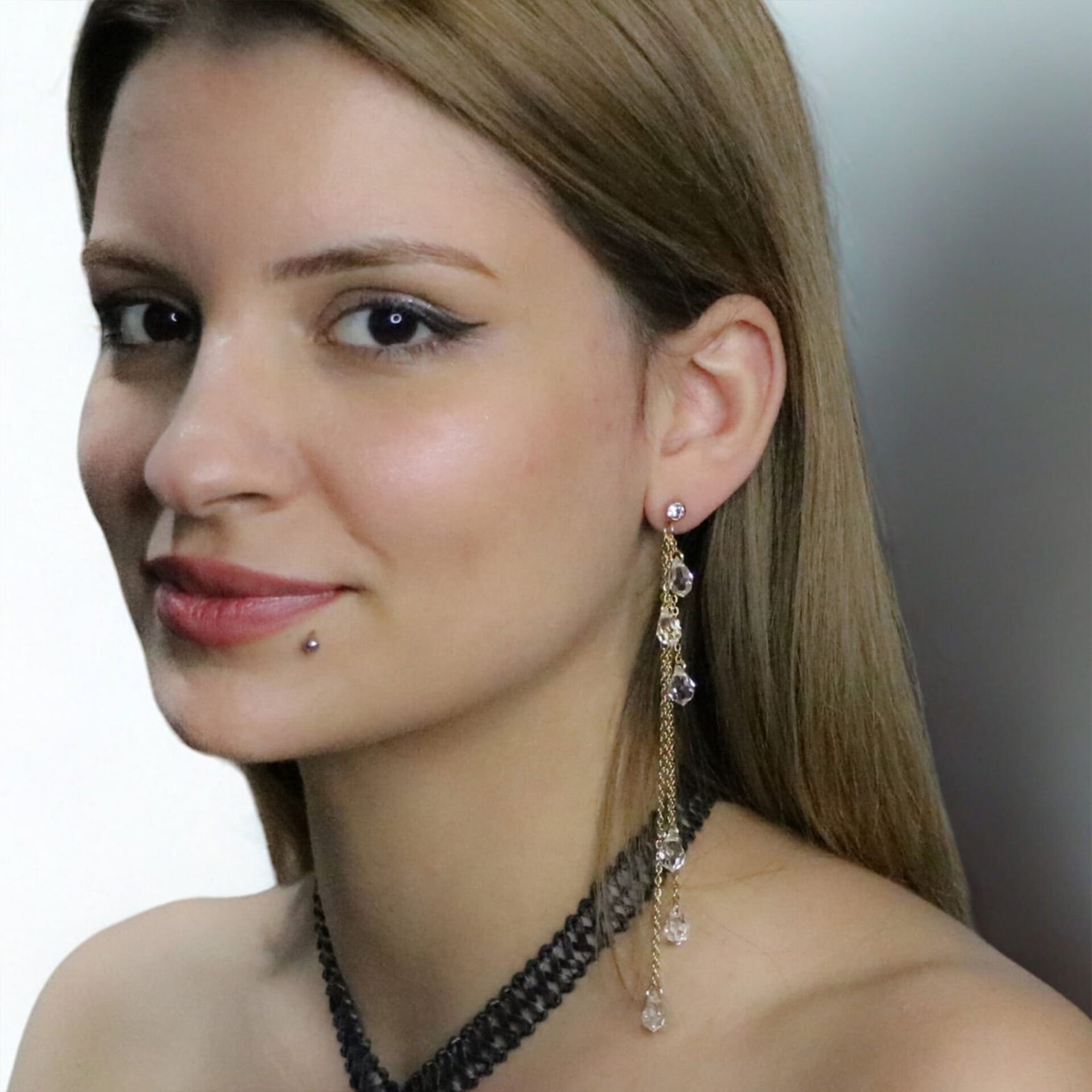 Altın Renk Kristal Taşlı Uzun Zincir Detaylı 316L Cerrahi Çelik Piercing