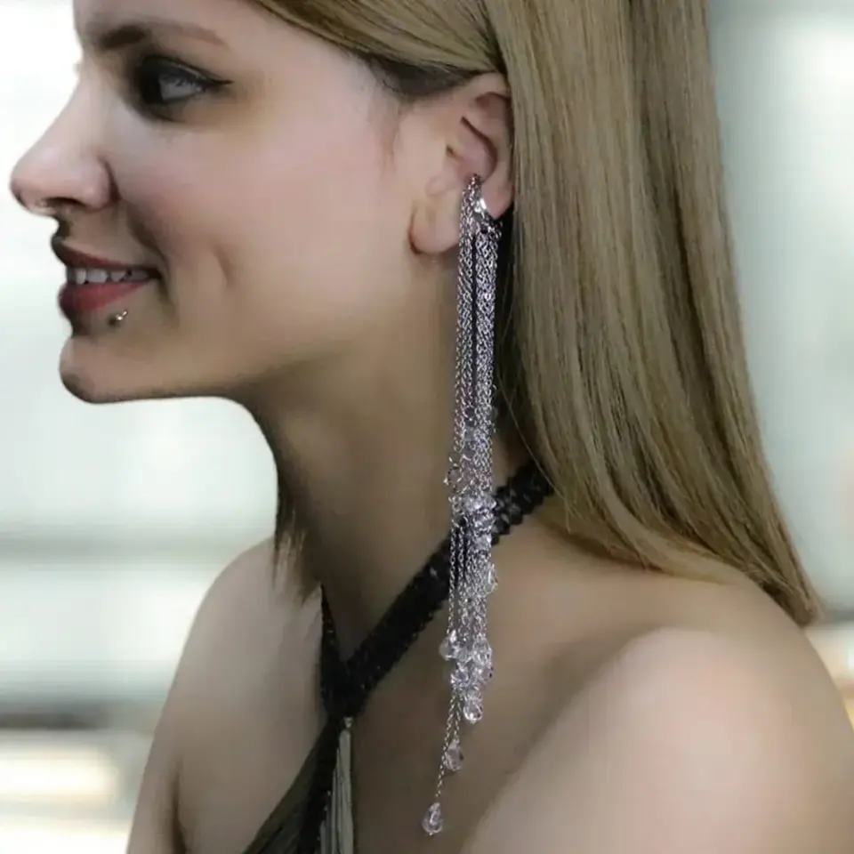 Hassas kulaklar için uygun antialerjik gümüş deliksiz ear cuff küpe modeli