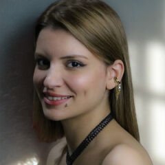 Altın Renk Kristal Taşlı Zincirli Cerrahi Çelik Ear Cuff Küpe-Titanyum Kaplama