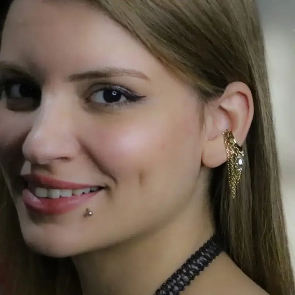 Hassas kulaklar için uygun antialerjik altın deliksiz ear cuff küpe aksesuarı