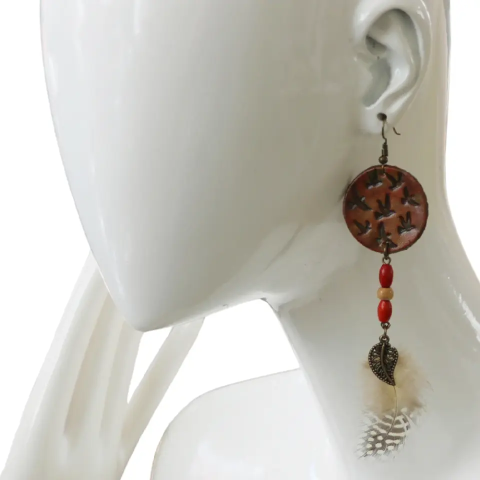 boho tarz kuş desenli boncuklu handmade deri küpe