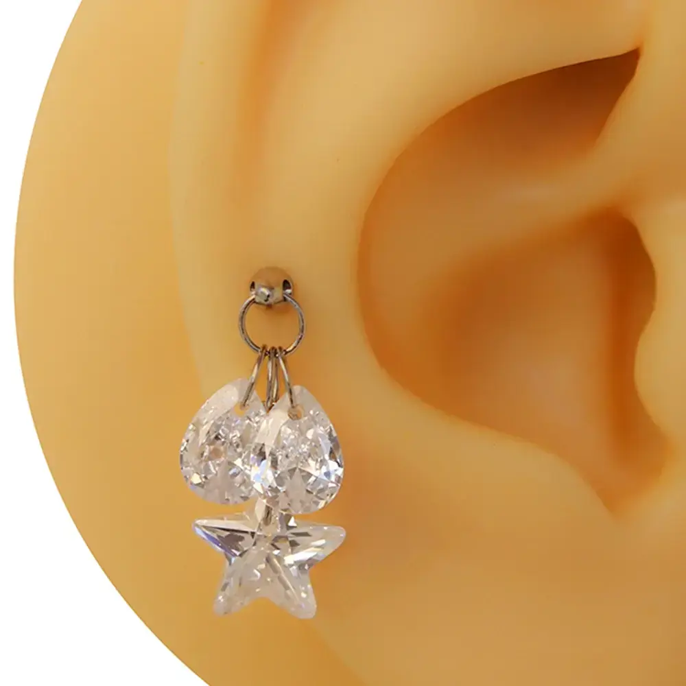 Gümüş renk zirkon taşlı tragus piercing modeli