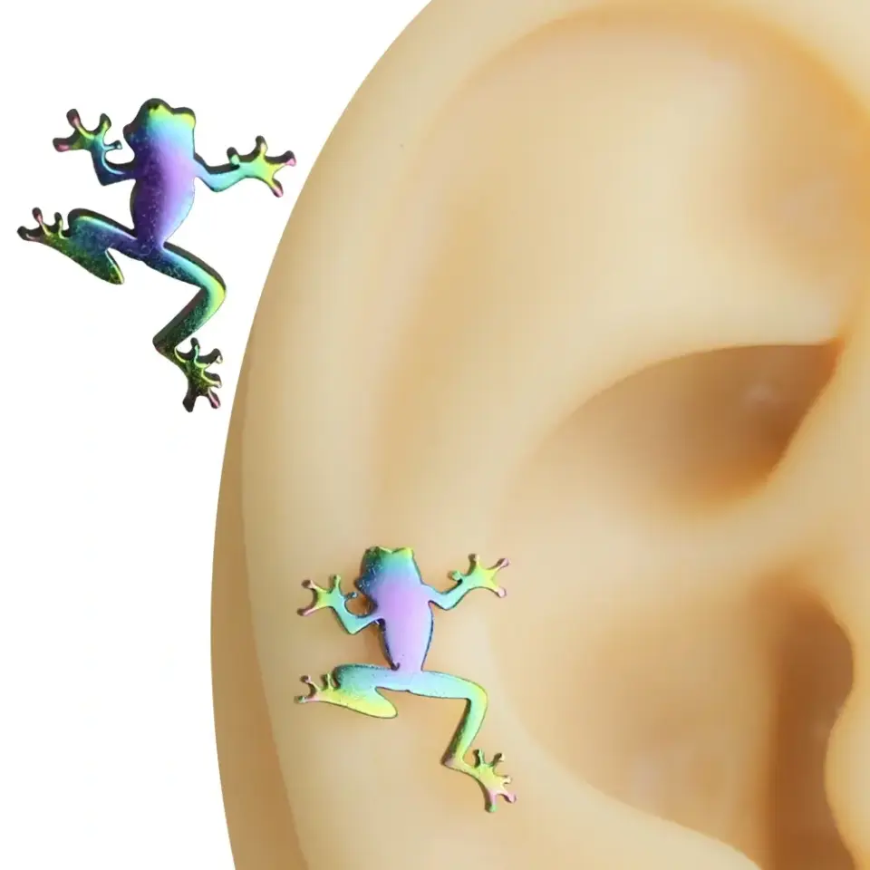 Gökkuşağı renkli paslanmaz tırmanan kurbağa kıkırdak helix piercing modeli