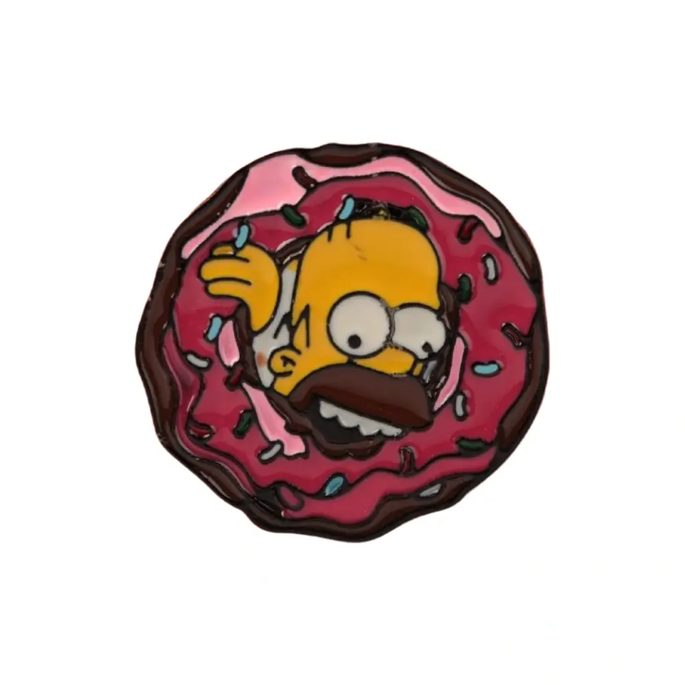 Homer Simpson pembe donut figürlü mineli rozet