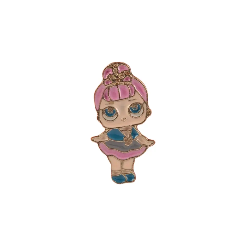 Pembe saçlı ve mavi gözlü LOL bebek figürlü mineli rozet