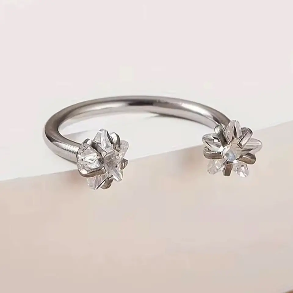 Gümüş renkli zirkon yıldız taşlı yarım halka tasarımı 316L cerrahi çelik dudak burun kıkırdak piercing