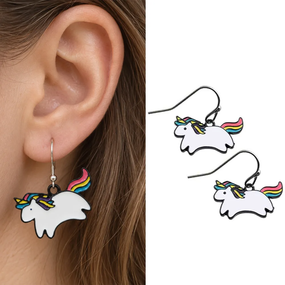 gokkusagi-yeleli-beyaz-unicorn-figurlu-mineli-sallantili-kupe