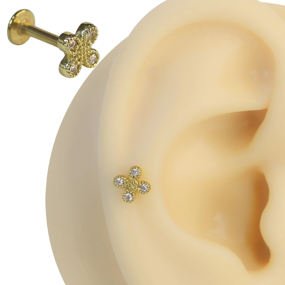 Farklı renk seçenekleriyle yonca model tragus helix kıkırdak piercing çeşitleri