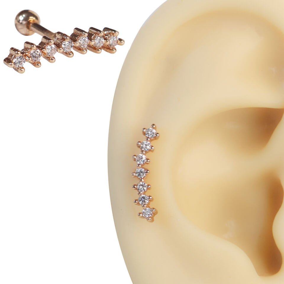 Rose renk kavisli sıra zirkon taşlı helix kıkırdak piercing kulak üzerinde sergilenen duruşu