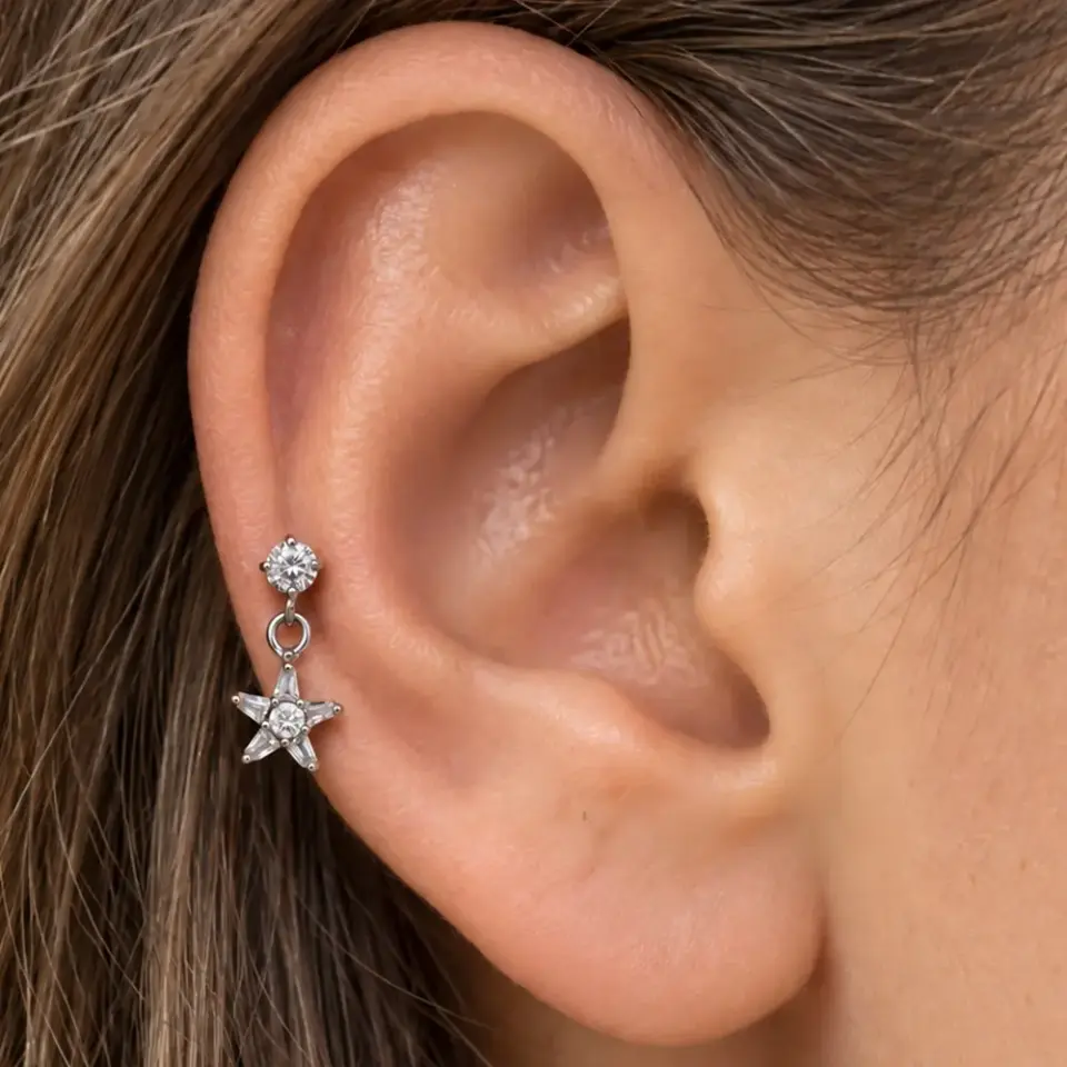 tragus-helix-kikirdak-piercing-kulak-durusu