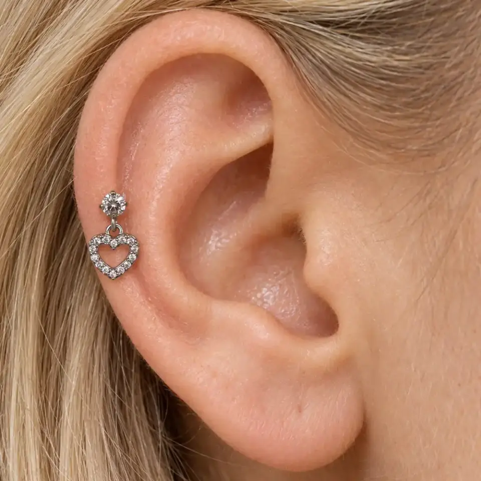 ask-tilsimi-helix-piercing