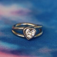 Kalp Tek Taş Kilitli Çelik 8 mm Halka Piercing, Tragus-Nostril-Helix-Kıkırdak-Lobe-Auricle