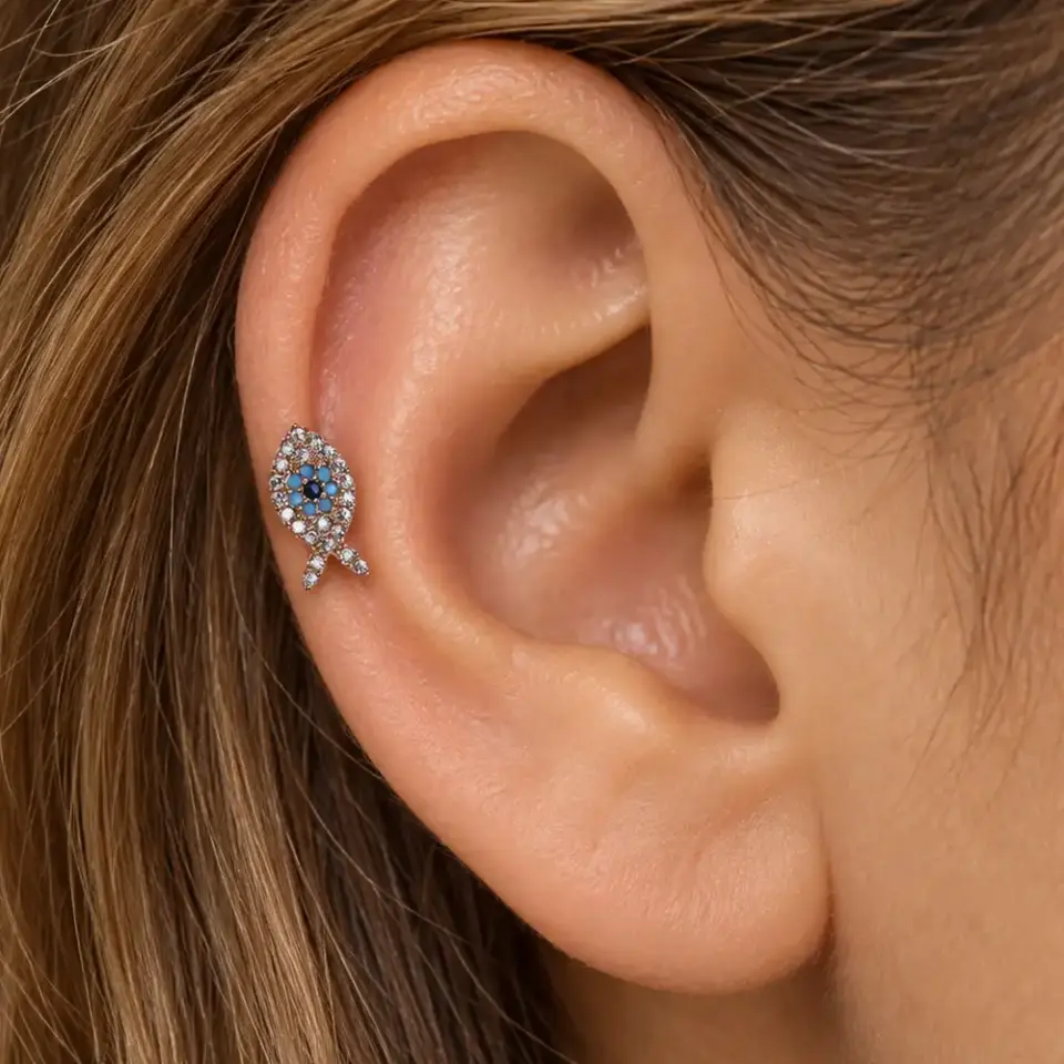 rose-balik-helix-piercing-kulakta-durusu