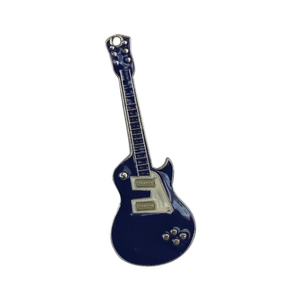 Sırt çantası ve kot ceket süslemesi için lacivert renkli elektro gitar model alternatif tarz iğneli rozet tasarımı