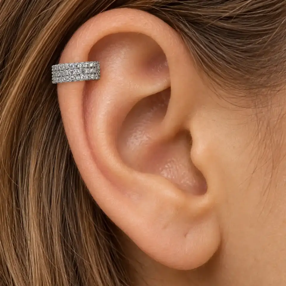 isigin-dansi-sikistirma-kikirdak-piercing-kulakta-durusu
