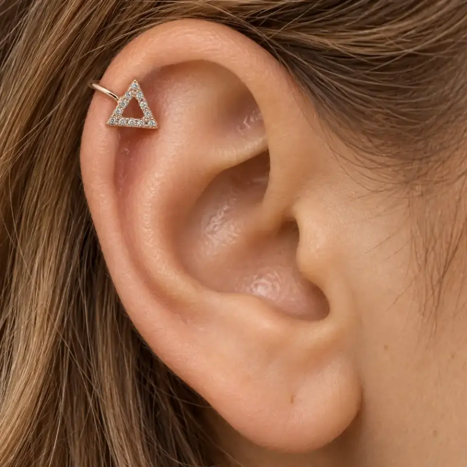 yukselis-rose-sikistirma-kikirdak-piercing-kulakta-durusu