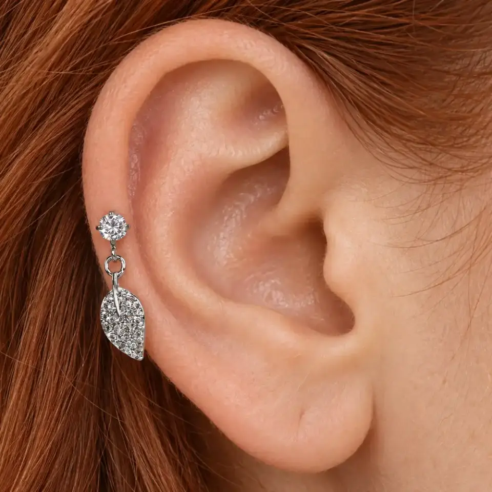 yaprak-helix-piercing-kulak-durusu