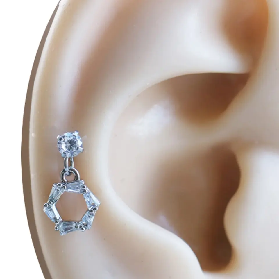 Bal Peteği model tragus helix kıkırdak piercing tüm renk seçenekleri ve taş detaylı görünümü