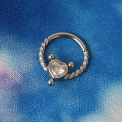 Kalp Zirkon Burgu Detaylı Kilitli Çelik 8 mm Halka Piercing, Daith-Helix-Kıkırdak-Septum-Auricle