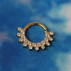 Taşlı Güneş Işığı Tasarımlı Kilitli Gold Çelik 8 mm Halka Piercing, Daith-Helix-Kıkırdak-Septum-Auricle