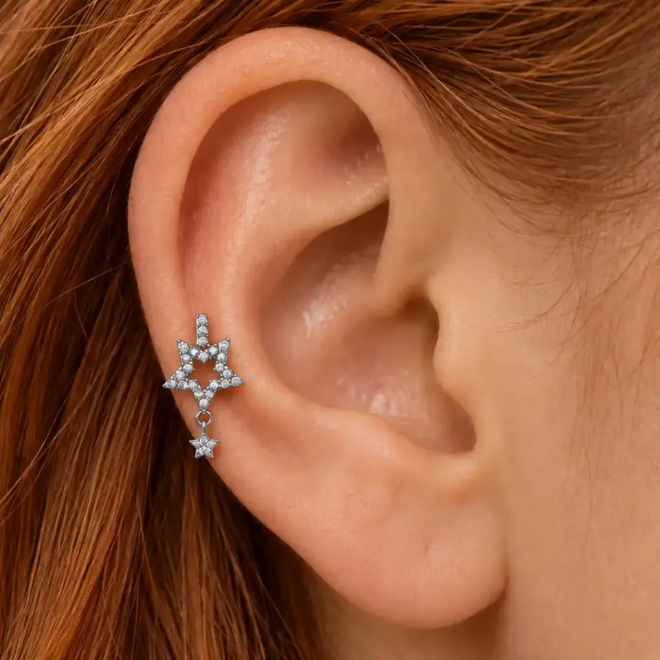 akan-yildiz-helix-piercing-kulakta-durusu