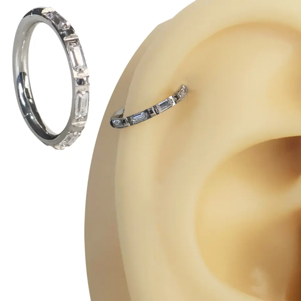 Gümüş renkli menteşeli clicker Baguette Luxe figürlü 316L cerrahi çelik halka septum kıkırdak piercing