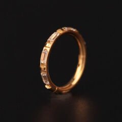 Sıra Taş Kübik Zirkon Kilitli Gold Çelik Halka Piercing, Tragus-Nostril-Helix-Septum-Daith-Auricle