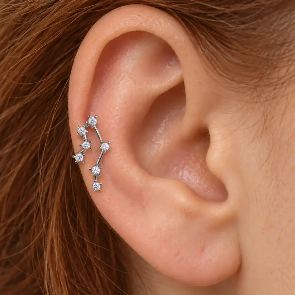 yildiz-kumesi-helix-piercing