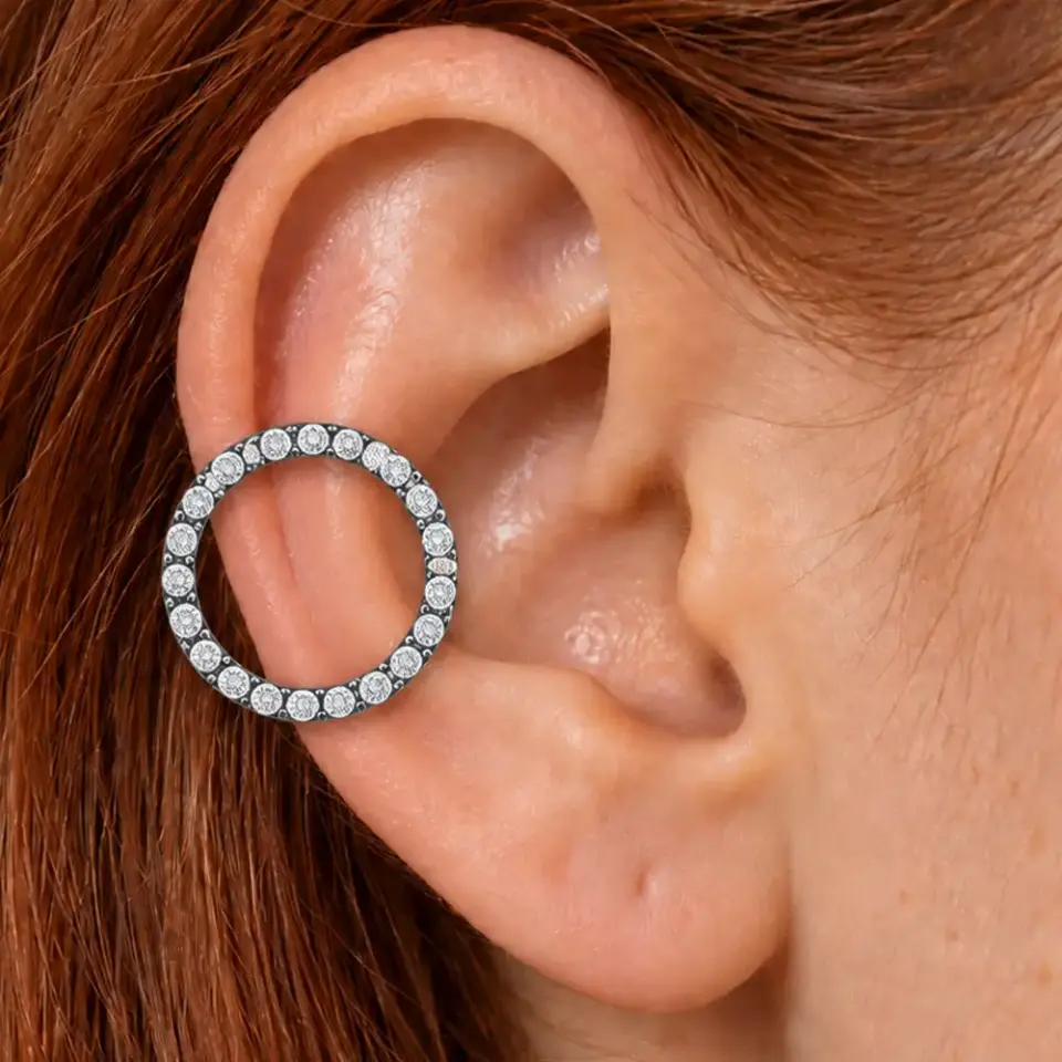 halka-helix-piercing