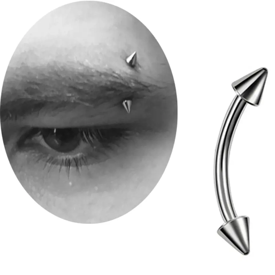 Gümüş Rengi 316L Cerrahi Çelik Spike Vidalı Kaş - Rook Piercingin kaşta görünümü 