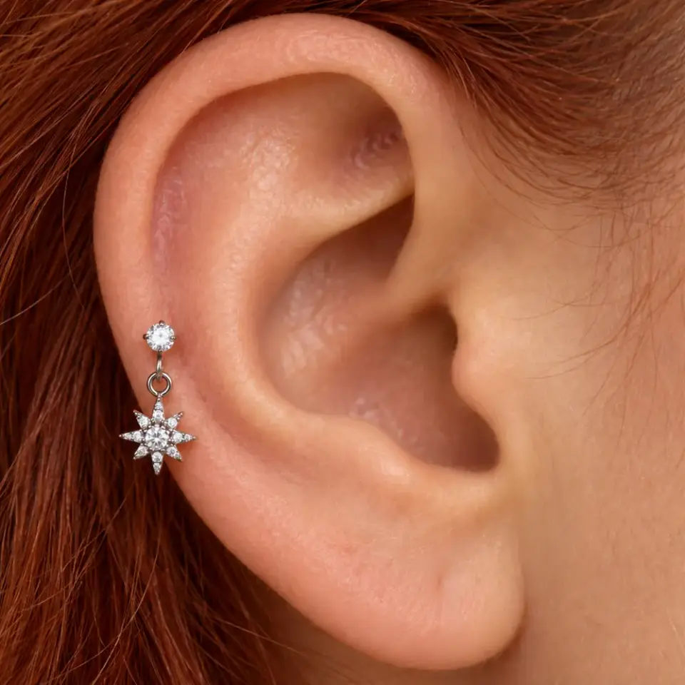 yildiz-sallantili-helix-piercing