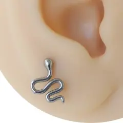 Gümüş renk yılan figürlü 316L cerrahi çelik tragus piercing flatback