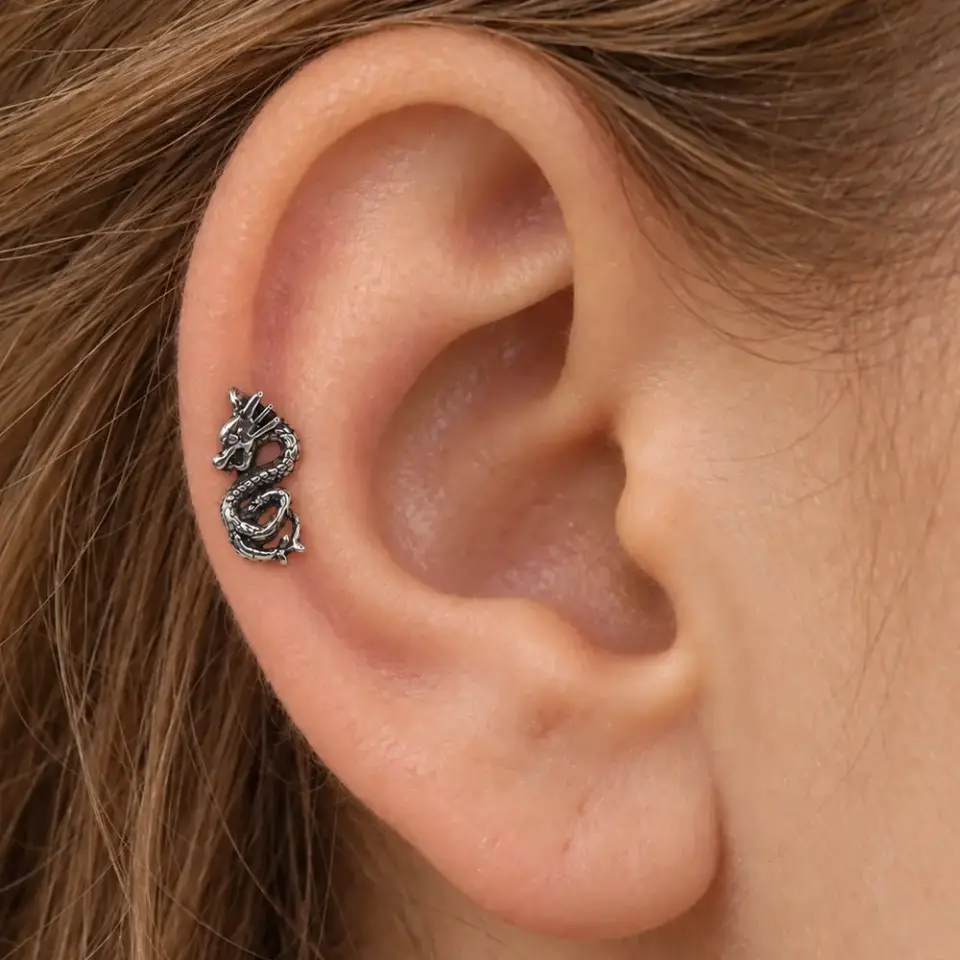 ejderha-helix-piercing-kulakta-durusu