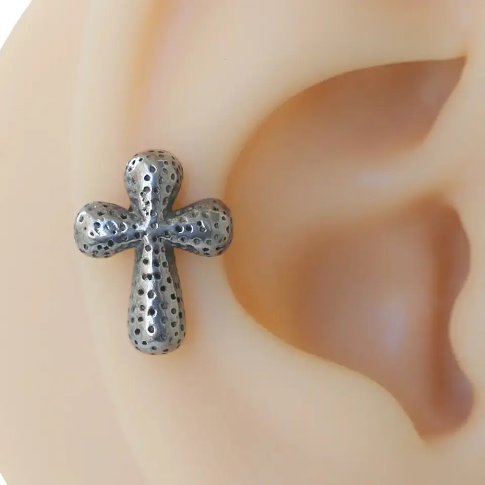 Antik gümüş dokulu bohem haç cerrahi çelik tragus piercing flatback