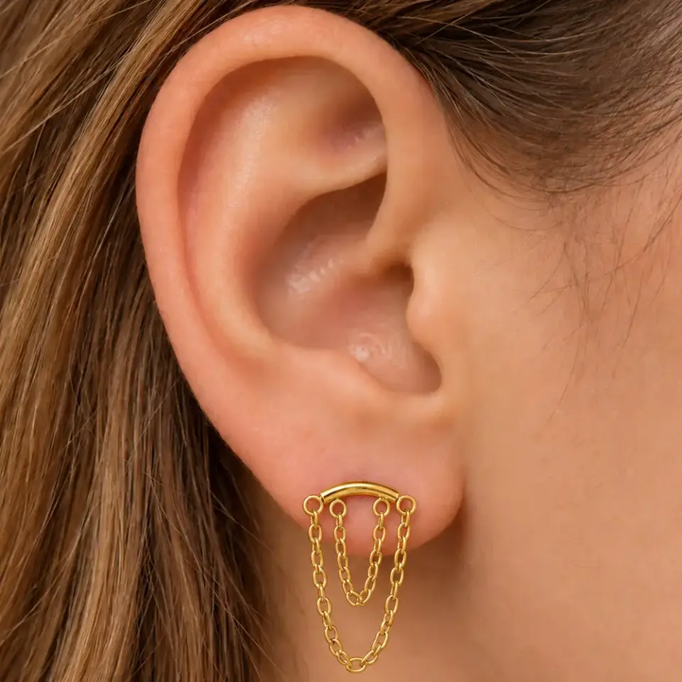 zincir-sallantili-gold-helix-piercing