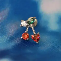 zirkon taşlı gümüş kiraz kıkırdak küpesi helix ve tragus uyumlu