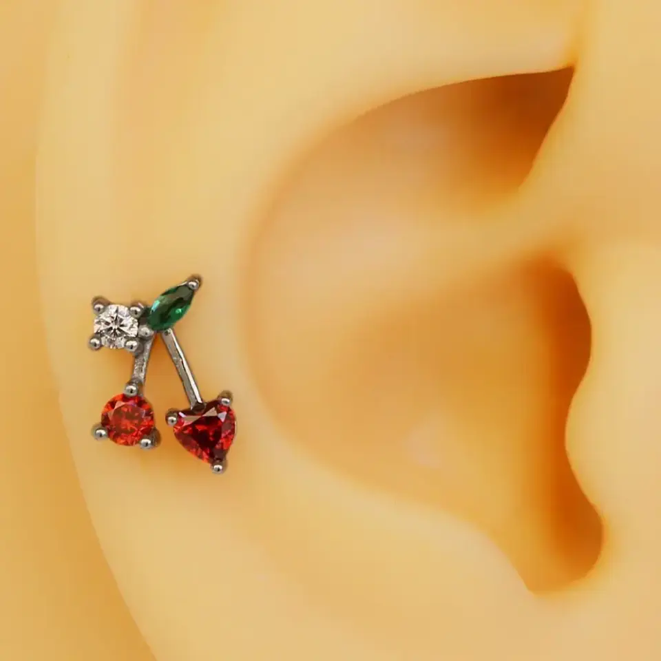 Kiraz figürlü zirkon taşlı gümüş renk 316L cerrahi çelik tragus piercing flatback